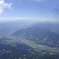 Flugwegposition um 11:59:32: Aufgenommen in der Nähe von Gemeinde St. Johann im Pongau, St. Johann im Pongau, Österreich in 2511 Meter